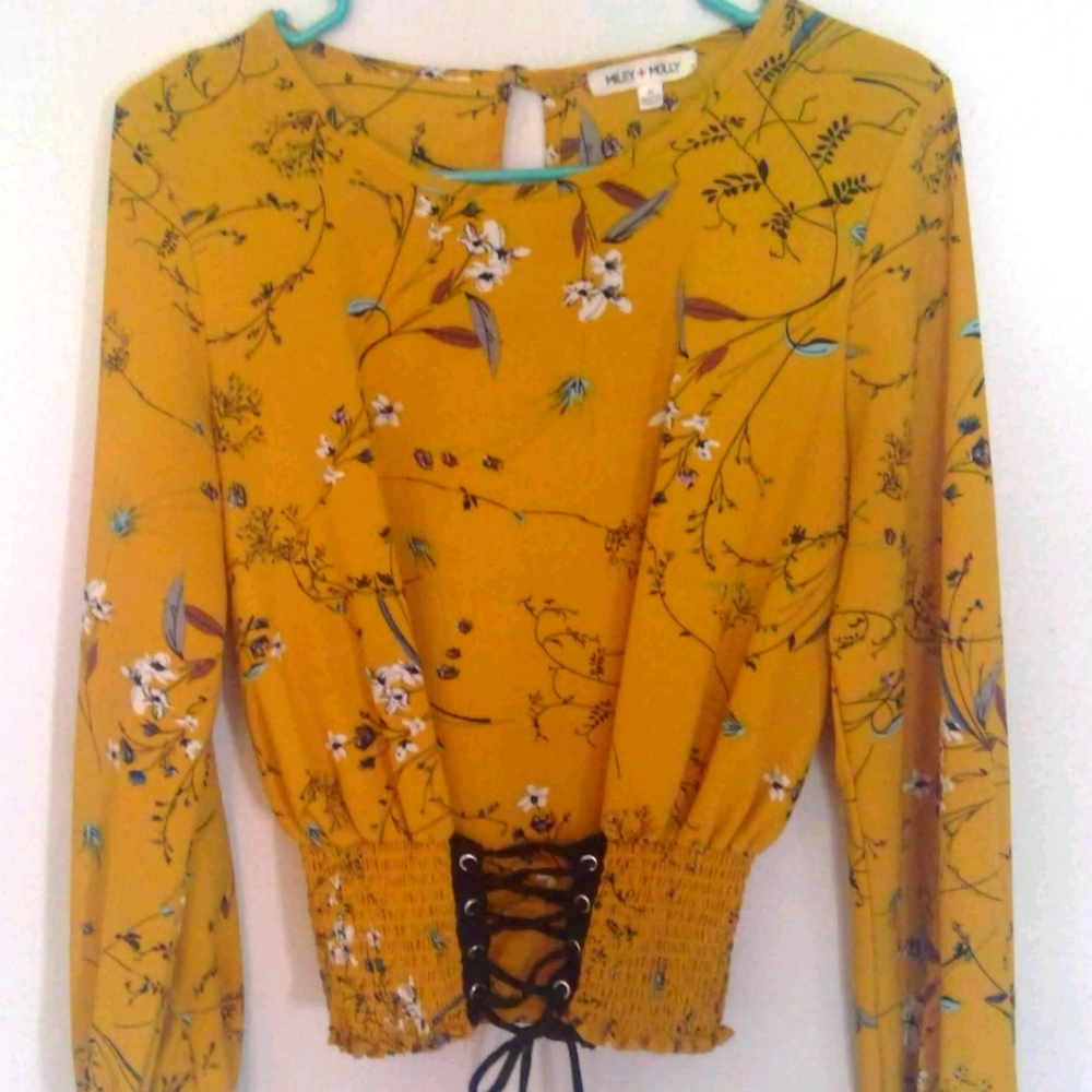 fall yellow shirt